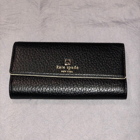 Kate Spade - Picture 3 of 3